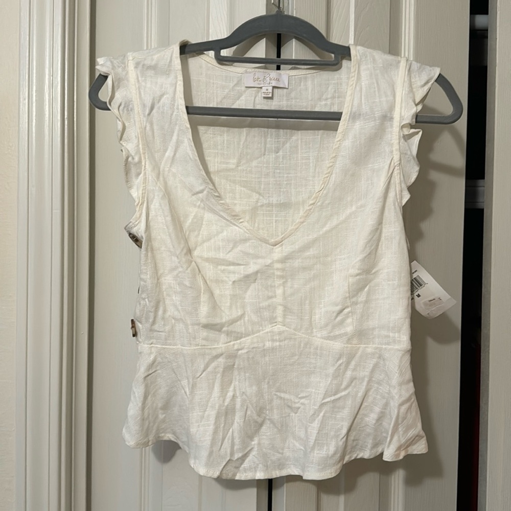 Love & Piece Linen Ruffle Sleeve Blouse